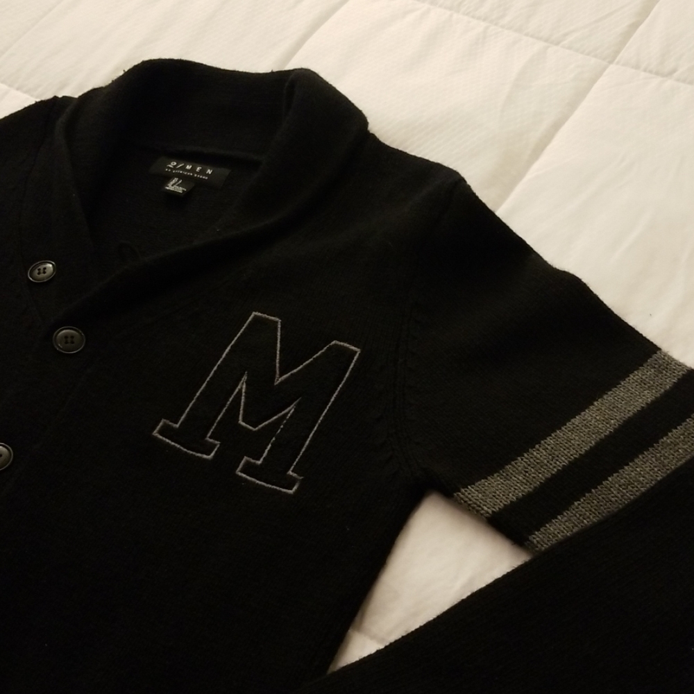 Used Mens Sweater